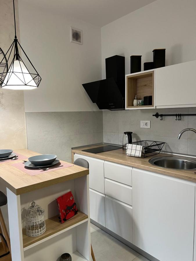 Apartment Luxe Nine Novi Sad Exterior foto