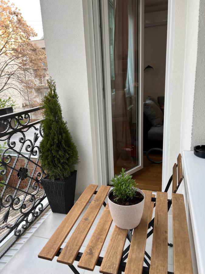 Apartment Luxe Nine Novi Sad Exterior foto