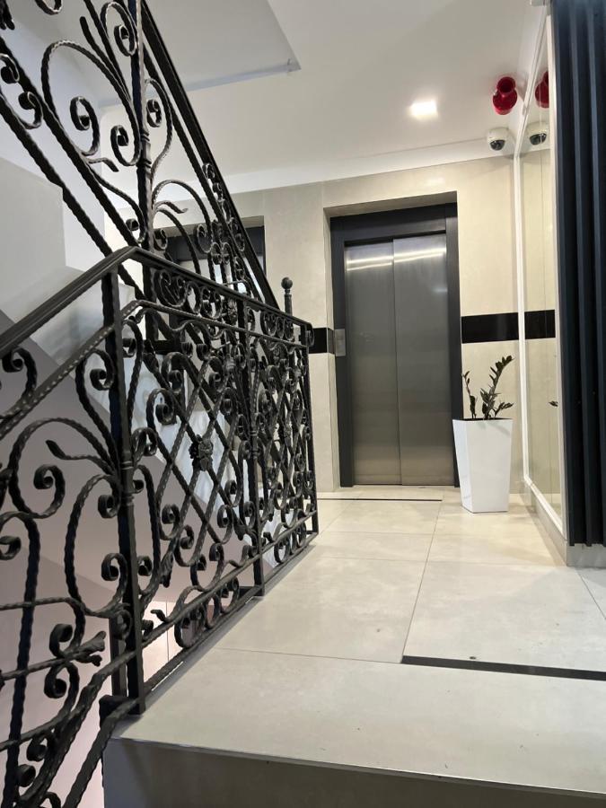 Apartment Luxe Nine Novi Sad Exterior foto
